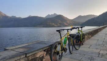 UDAIPUR FORT AND TEMPLE BICYCLE TOUR